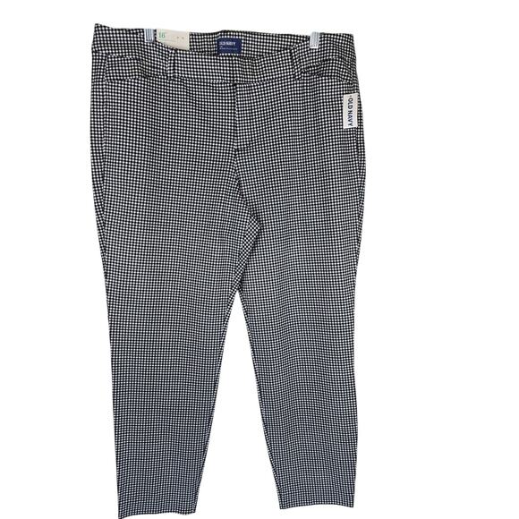 Old Navy Mid-Rise Pixie Black White Checkered Women's Pants 16 NWT - Picture 1 of 6